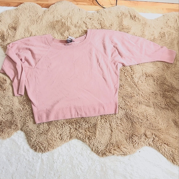 Victoria's Secret Cashmere cozy sweater - Picture 3 of 6